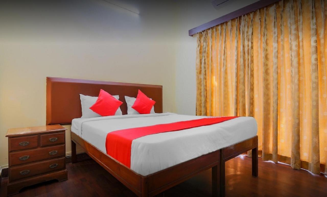 Collection O 45765 Xavier Beach Resort Кандолим Экстерьер фото