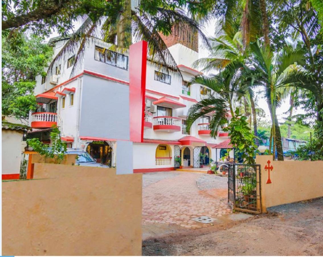 Collection O 45765 Xavier Beach Resort Кандолим Экстерьер фото